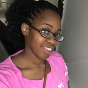 Meet your Posher, Lakesha